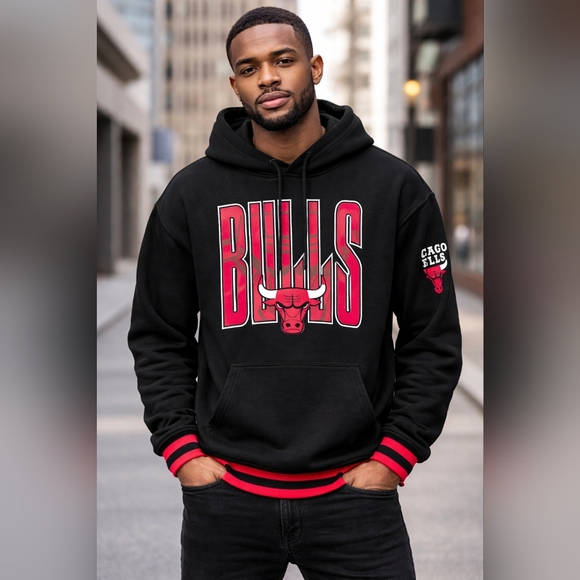 NBA Other - NBA New Chicago Bulls Hoodie Black Red Size L